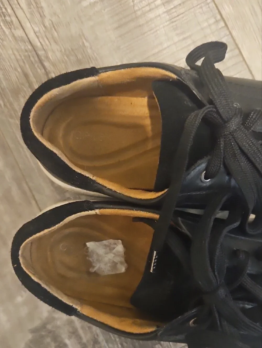 Aetrex Blake Comfort Sneaker Black Leather Low Sneakers with White Soles 39 8.5